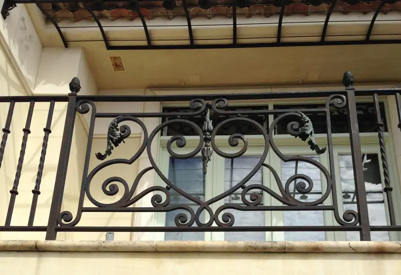 Custom Designed Balcony Railing Expert