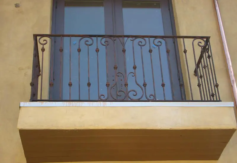 Tuscan Design Balcony Railing Contractor