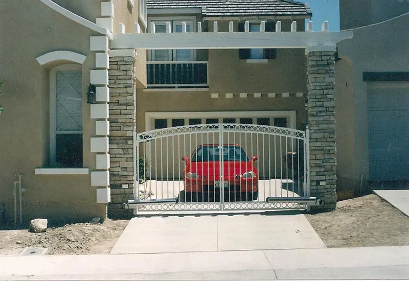 Automated Iron Driveway Gate in Aliso Viejo, CA