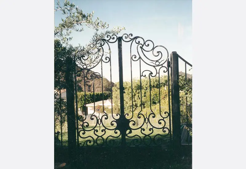 Outdoor Iron Gate & Fence La Palma, California